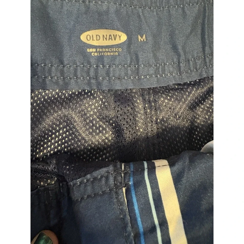 Lot of 3 Old Navy Men's Swim Trunks Size M Mesh Lined Board‎ Shorts